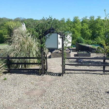 Sheepwash Shepherds Hut Bebside エクステリア 写真